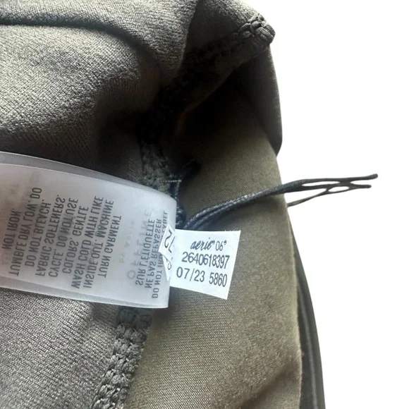 OFFLINE By Aerie Real Luxe Faux Leather Legging Olive NWT Small and Medium - Picture 9 of 14